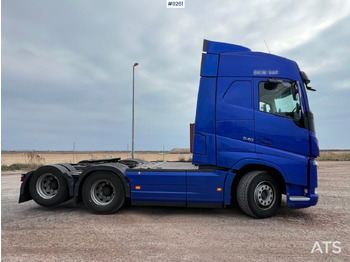 Cabeza tractora VOLVO FH
