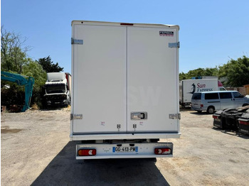 Furgoneta caja cerrada Renault Master 2.5 DCI 150: foto 5