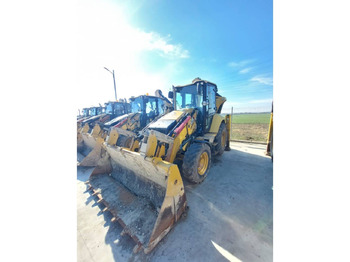 Retroexcavadora CATERPILLAR 428