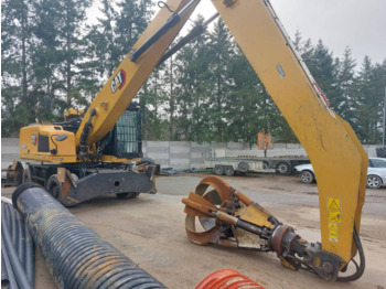 Excavadora de ruedas CATERPILLAR