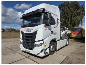 Cabeza tractora IVECO S-WAY