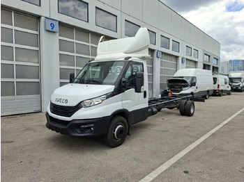 Camión chasis IVECO Daily 70c18