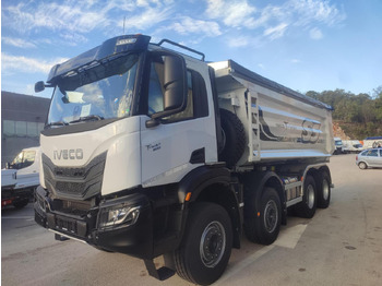 Camión volquete IVECO T-WAY