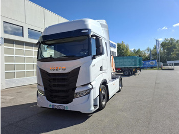 Cabeza tractora IVECO S-WAY