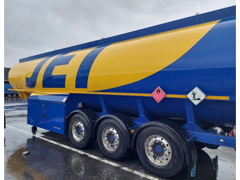 Semirremolque cisterna SCHWARZMÜLLER