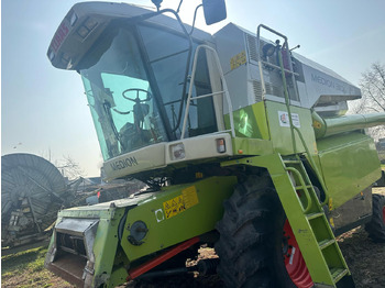 Cosechadora de granos Claas Medion 310 z roku 2002.: foto 2