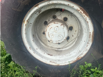 Llanta para Maquinaria agrícola Manitou Felga Felgi 20 cali , 405/70-20: foto 4 Llanta para Maquinaria agrícola Manitou Felga Felgi 20 cali , 405/70-20: foto 4