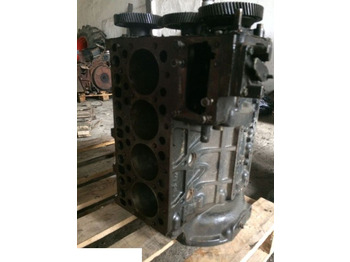 Motor y piezas para Maquinaria de construcción Silnik Kubota 1861 - Wał: foto 3