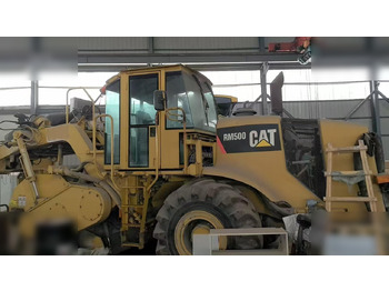 Estabilizador de suelos CATERPILLAR