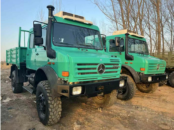 Camión MERCEDES-BENZ UNIMOG U5000: foto 2