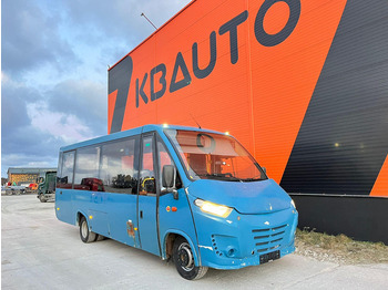 Minibús IVECO