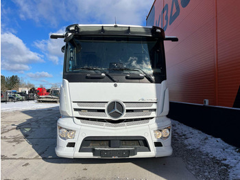 Leasing de Mercedes-Benz Actros 2735 6x2*4 BOX L=8476 mm Mercedes-Benz Actros 2735 6x2*4 BOX L=8476 mm: foto 3