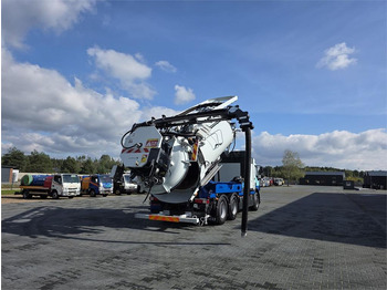 Vehículo municipal RENAULT