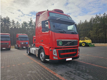 Cabeza tractora VOLVO FH13