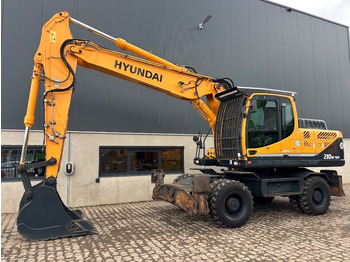 Excavadora de ruedas HYUNDAI