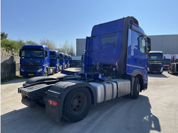 Cabeza tractora Mercedes-Benz Actros 1842 Streamspace / 945 dkm / 2 Tanks / NL Truck: foto 2