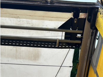 Semirremolque lona Krone Profi Liner / Schuifzeil / Kooi Aap / Stuur + Liftas / APK 05-26: foto 4 Semirremolque lona Krone Profi Liner / Schuifzeil / Kooi Aap / Stuur + Liftas / APK 05-26: foto 4