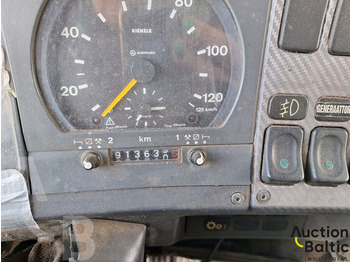 Camión frigorífico Scania P 93 ML: foto 4
