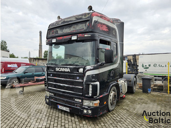 Cabeza tractora SCANIA