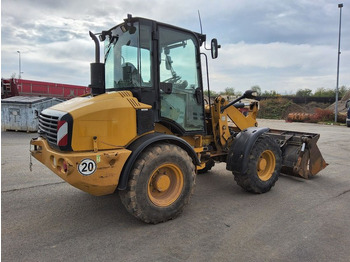 Cargadora de ruedas CATERPILLAR 908H: foto 2