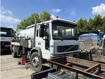 Limpieza de alcantarillado VOLVO FL6