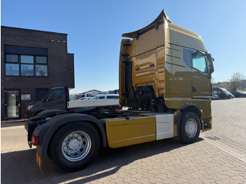 Cabeza tractora MAN TGX 18.510 LL Schubboden Hydraulik: foto 3