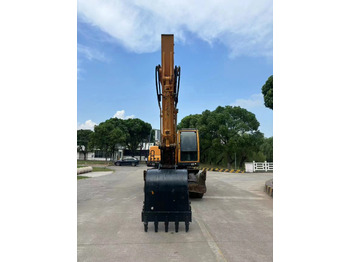 Excavadora de ruedas HYUNDAI R210W-9: foto 2