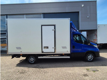 Furgoneta caja cerrada Iveco Daily 35S18 3.0D Koffer/ Xenon/ Airco: foto 2