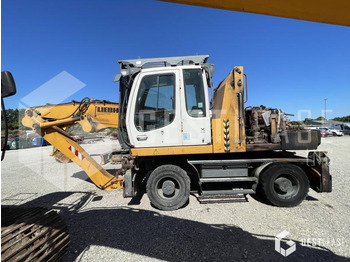 Excavadora de ruedas LIEBHERR A 316