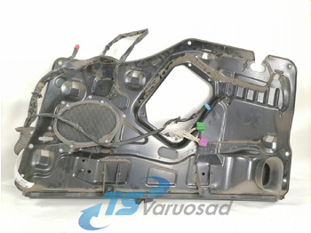 Puerta y piezas SCANIA