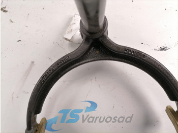 Caja de cambios y piezas para Camión Scania Käiguvahetus kahvel 1526222: foto 2 Caja de cambios y piezas para Camión Scania Käiguvahetus kahvel 1526222: foto 2