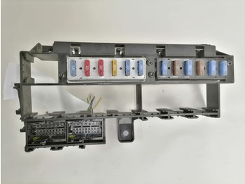 Fusible para Camión Volvo Central electric unit 21218495: foto 2