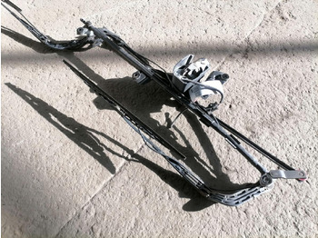 Limpiaparabrisas para Camión Volvo Wiper frame 688044: foto 4