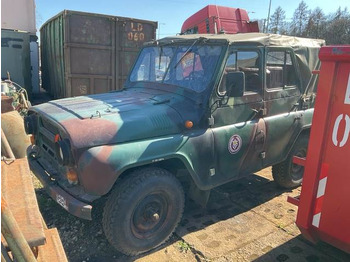 Coche UAZ 469B: foto 2