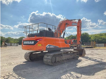 Excavadora de cadenas Doosan DX300LC-7: foto 3