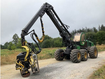 Procesadora forestal JOHN DEERE