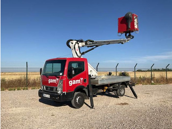 Camión con plataforma elevadora NISSAN
