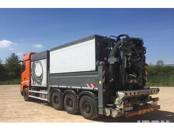 Leasing de  Rivard - Mercedes-Benz EXVAC - Arocs 3253 8x4 Rivard - Mercedes-Benz EXVAC - Arocs 3253 8x4: foto 4