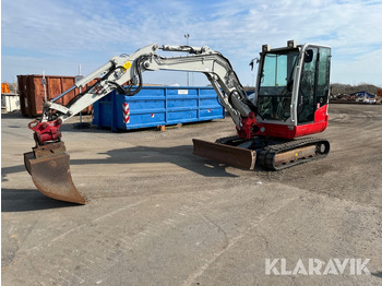 Excavadora TAKEUCHI