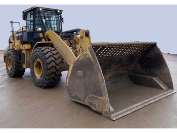 Cargadora CATERPILLAR 950M