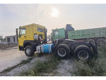 Cabeza tractora Sinotruk HOWO 371 Tractor: foto 5