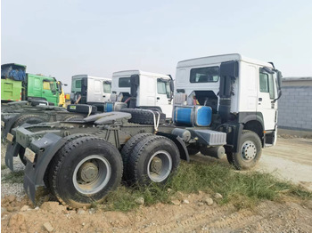 Cabeza tractora Sinotruk HOWO 371 Tractor: foto 3 Cabeza tractora Sinotruk HOWO 371 Tractor: foto 3