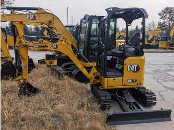 Excavadora de cadenas CATERPILLAR 301.7