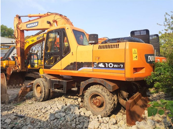 Excavadora de ruedas DOOSAN DH210W-7