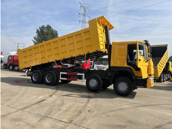 Camión volquete SINOTRUK HOWO