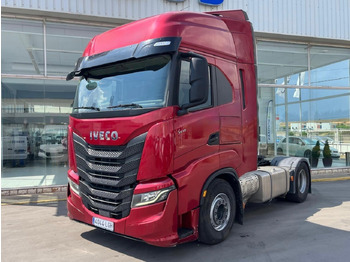 Cabeza tractora IVECO