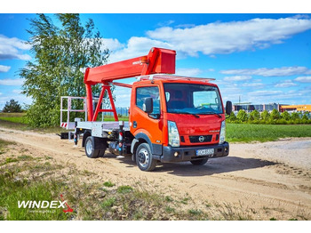 Camión con plataforma elevadora PALFINGER