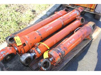 Cilindro hidráulico para Maquinaria de construcción Liebherr A 310 LIT: foto 2 Cilindro hidráulico para Maquinaria de construcción Liebherr A 310 LIT: foto 2