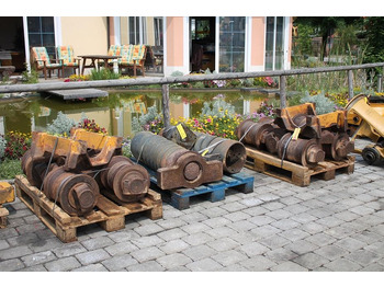 Oruga - Rodillos para Maquinaria de construcción Liebherr R 974: foto 3 Oruga - Rodillos para Maquinaria de construcción Liebherr R 974: foto 3