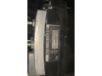 Silenciador/ Sistema de escape para Camión Cummins 4931694 DAF Black UDS 2.5 LF CF: foto 2 Silenciador/ Sistema de escape para Camión Cummins 4931694 DAF Black UDS 2.5 LF CF: foto 2